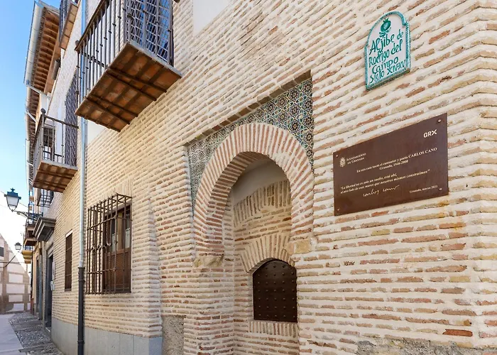 Apartamentos En Pleno Centro, Aljibe Rodrigo Del Campo 1A